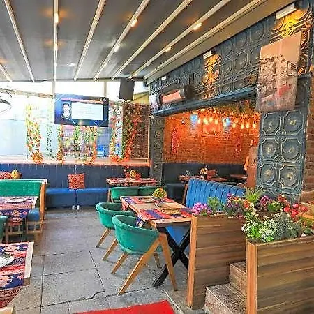 Istanbul Guesthouse Hostel 3*