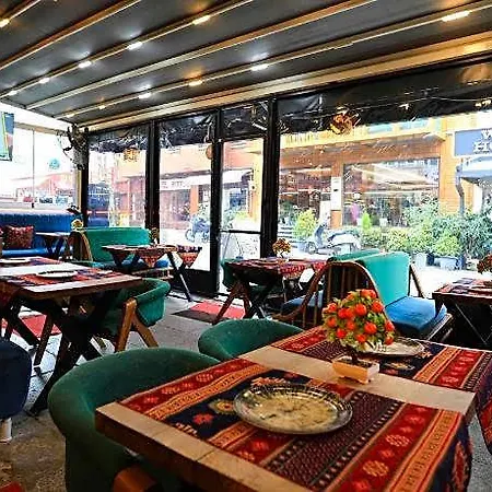 Istanbul Guesthouse Hostel 3* اسطنبول