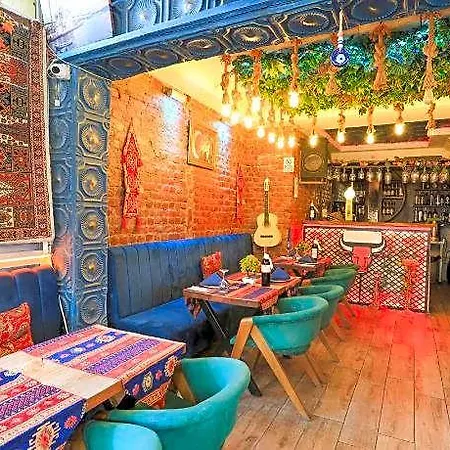Istanbul Guesthouse Hostel 3*