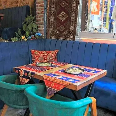 Istanbul Guesthouse Hostel فندق 3*