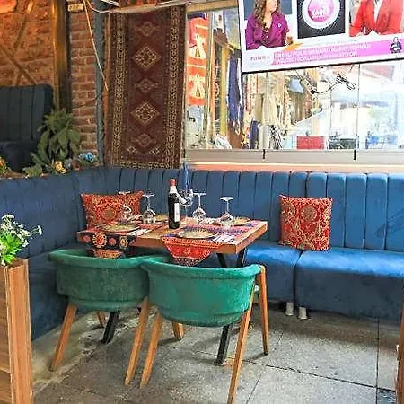 Istanbul Guesthouse Hostel 3*