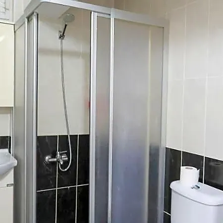 Istanbul Guesthouse Hostel 3* اسطنبول