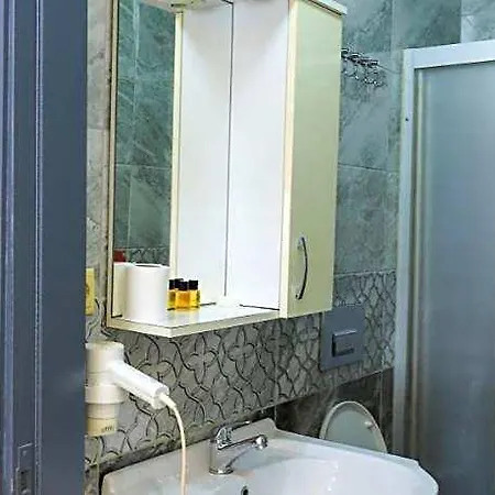 Istanbul Guesthouse Hostel Hotel Istanbul